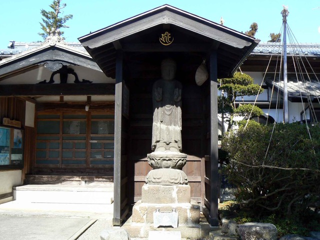 P1110309-2048.jpg