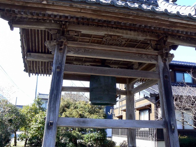 P1110316-2048.jpg