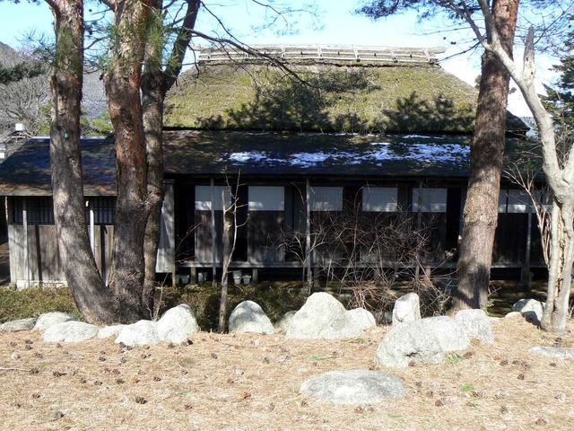 P1110345-2048.jpg