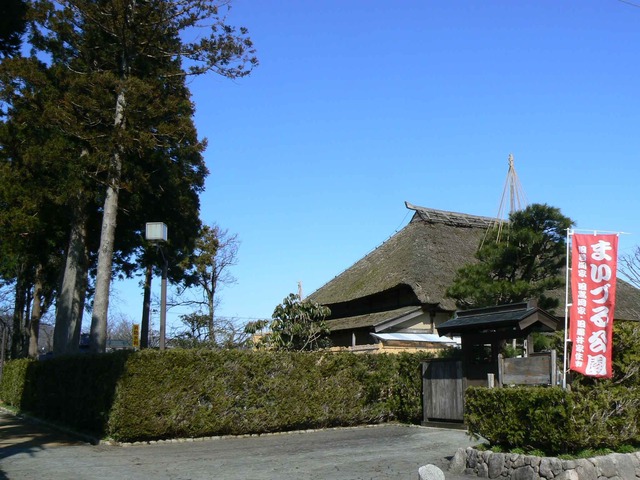 P1110348-2048.jpg