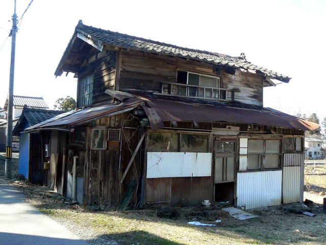 P1110523-2048.jpg