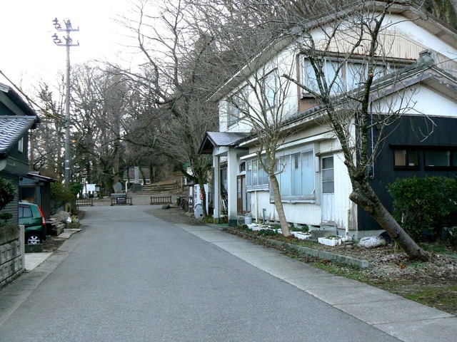 P1110551-2048.jpg